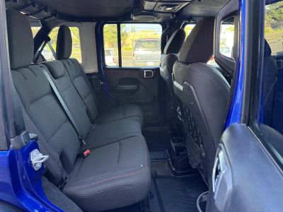 2018 Jeep Wrangler — photo 18 view