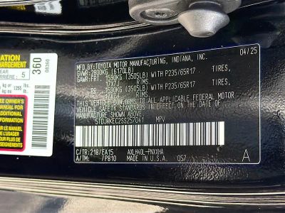 2025 Toyota Sienna — photo 44 view