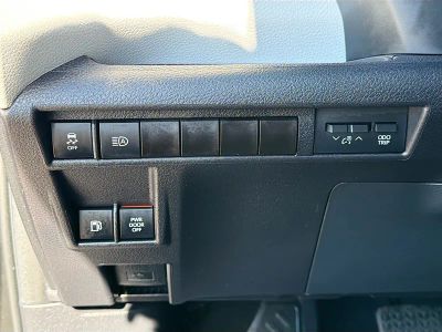 2025 Toyota Sienna — photo 35 view