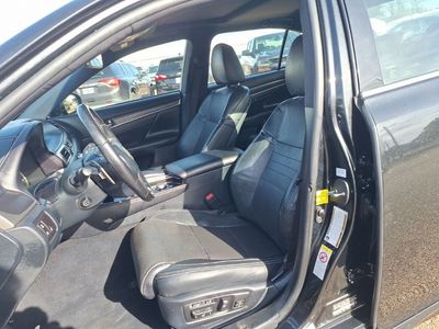 2017 Lexus GS — photo 12 view