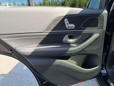 2026 Mercedes-Benz GLE — photo 30 view