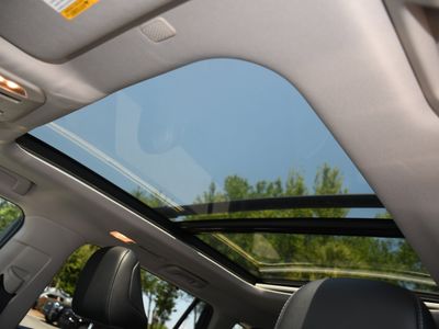 2020 Toyota Highlander - Photo 7