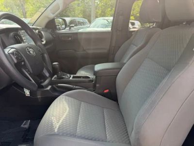 2022 Toyota Tacoma — photo 13 view