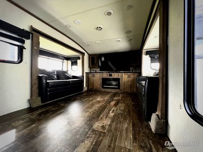 2021 Forest River Sabre - Photo 6