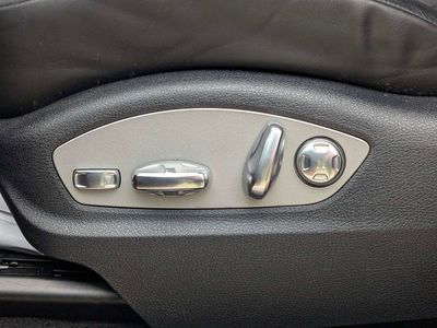 2023 Porsche Macan - Photo 20