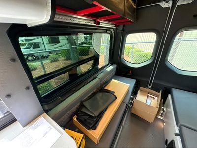 2026 Airstream Interstate - Photo 15