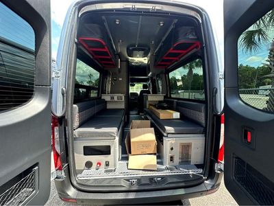 2026 Airstream Interstate - Photo 7