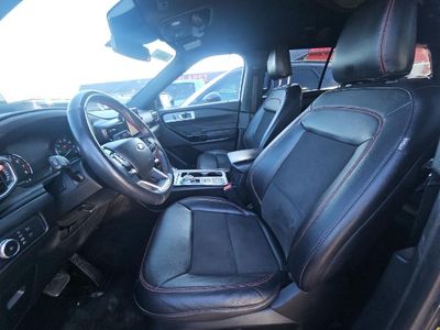 2022 Ford Explorer - Photo 3