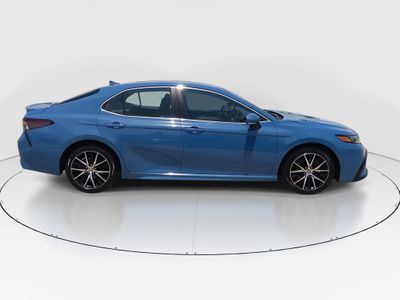 2024 Toyota Camry - Photo 8