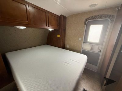 2012 Coachmen RV Catalina Deluxe Edition - Photo 40