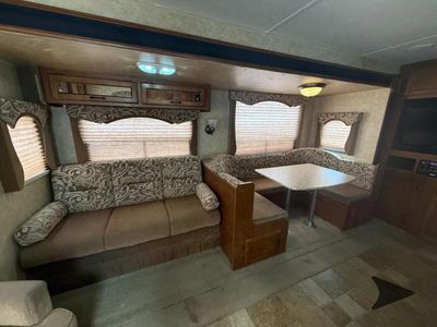 2012 Coachmen RV Catalina Deluxe Edition - Photo 15