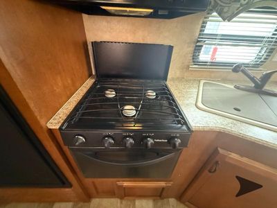 2012 Coachmen RV Catalina Deluxe Edition - Photo 31