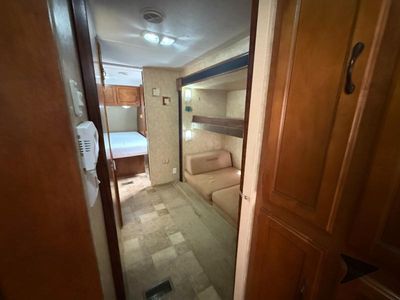 2012 Coachmen RV Catalina Deluxe Edition - Photo 35