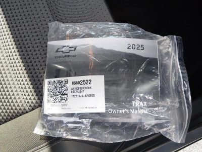 2025 Chevrolet Trax - Photo 18