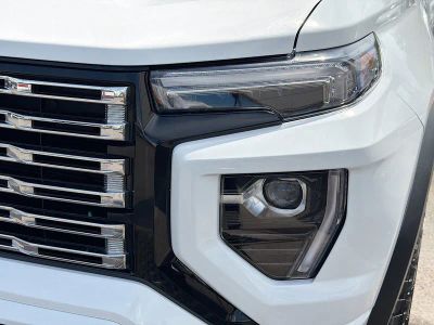 2023 GMC Canyon — photo 10 view