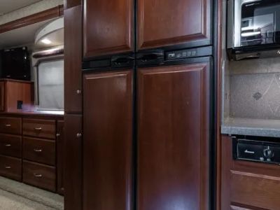 2011 Itasca Meridian - Photo 13