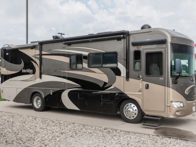 2011 Itasca Meridian - Photo 1