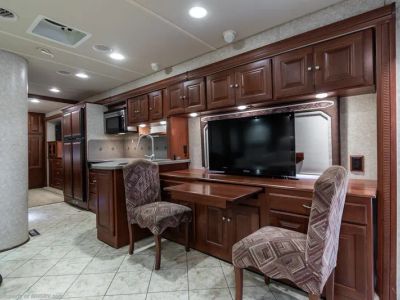 2011 Itasca Meridian - Photo 6