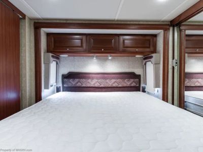 2011 Itasca Meridian - Photo 26