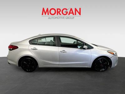 2017 Kia Forte — side profile view