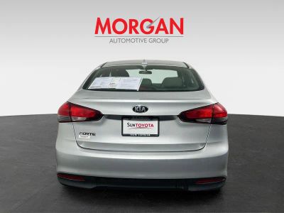 2017 Kia Forte — interior view