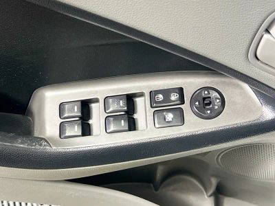 2017 Kia Forte — photo 13 view