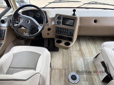 2018 Forest River Legacy SR 340 - Photo 8