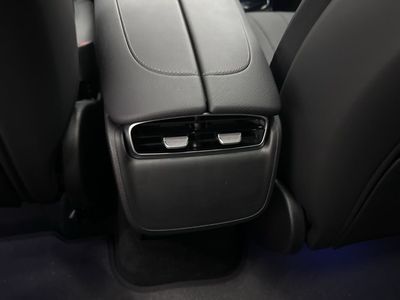 2026 Mercedes-Benz EQE - Photo 22