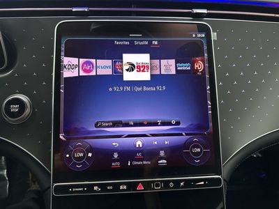 2026 Mercedes-Benz EQE - Photo 15