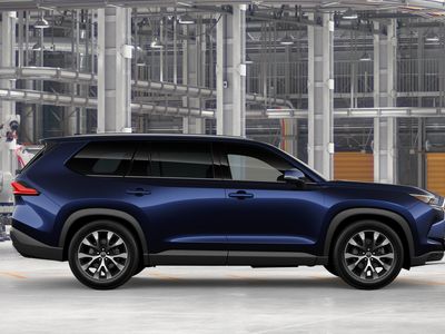 2026 Toyota Grand Highlander Hybrid - Photo 12
