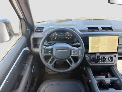 2026 Land Rover Defender 110 — photo 17 view