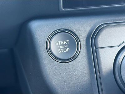 2026 Land Rover Defender 110 — photo 37 view