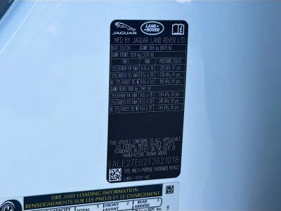 2026 Land Rover Defender 110 — photo 43 view