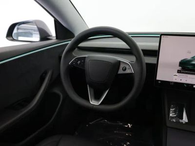 2024 Tesla Model 3 — photo 26 view
