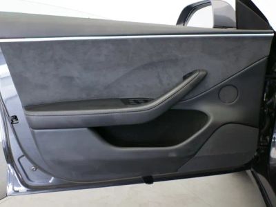 2024 Tesla Model 3 — photo 8 view