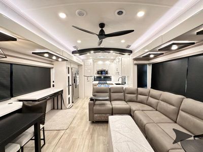 2026 Jayco Pinnacle - Photo 26