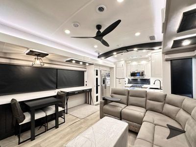 2026 Jayco Pinnacle - Photo 27