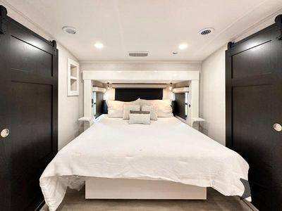 2026 Jayco Pinnacle - Photo 60