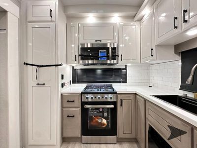 2026 Jayco Pinnacle - Photo 32