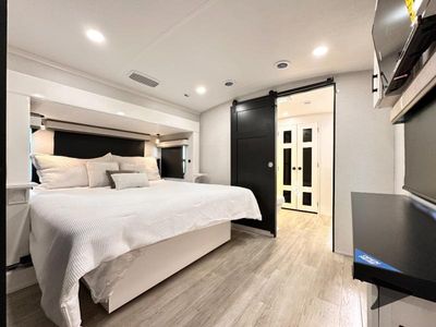 2026 Jayco Pinnacle - Photo 59