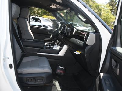 2026 Toyota Tundra — photo 11 view