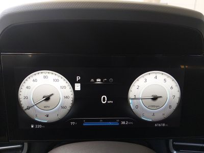 2024 Hyundai Elantra — photo 14 view