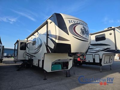 2019 Redwood RV Redwood - Photo 3