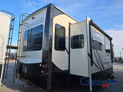 2019 Redwood RV Redwood - Photo 4