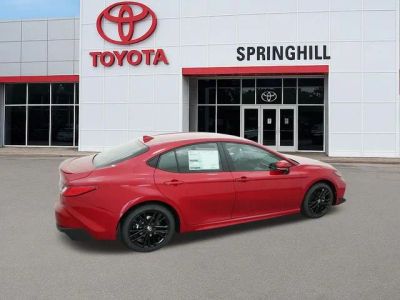 2026 Toyota Camry - Photo 10