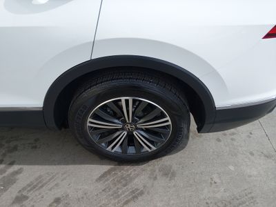 2024 Volkswagen Tiguan - Photo 10