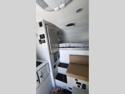 2026 Soaring Eagle Aquila — rear three-quarter view