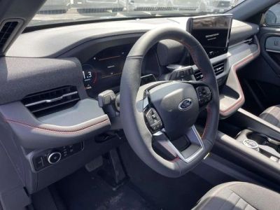 2026 Ford Explorer — photo 16 view