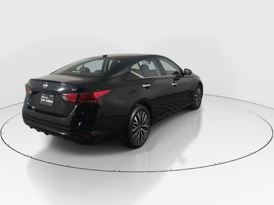 2024 Nissan Altima — photo 7 view