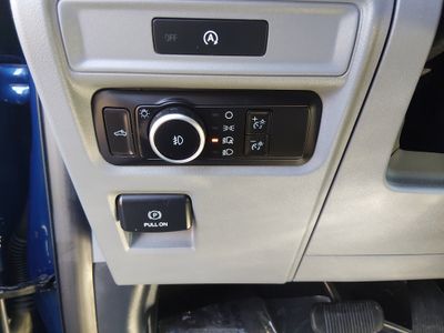 2025 Ford F-150 - Photo 13